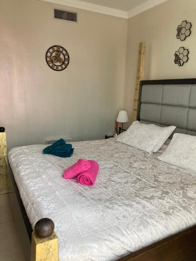 马尔韦利亚Aloha Gardens Townhouse公寓 外观 照片