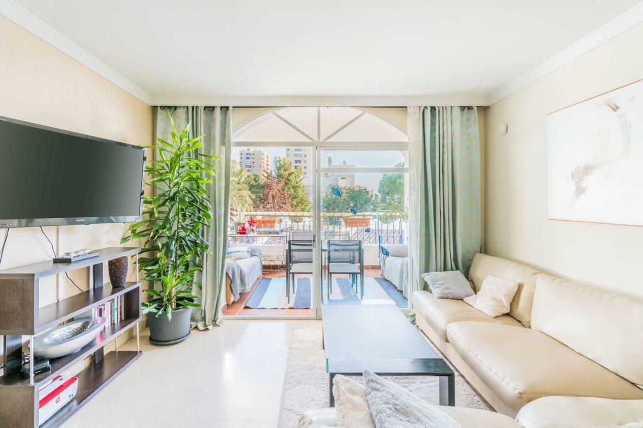 马尔韦利亚Aloha Gardens Townhouse公寓 外观 照片
